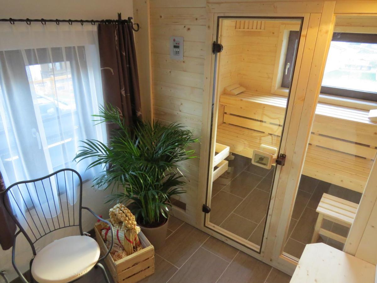 Ferienhaus Oetztal-Lodge ザウテンス エクステリア 写真