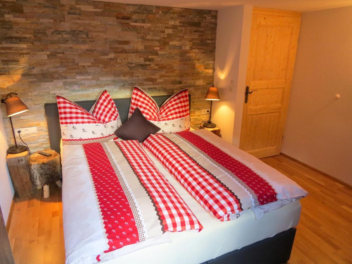 Ferienhaus Oetztal-Lodge ザウテンス エクステリア 写真